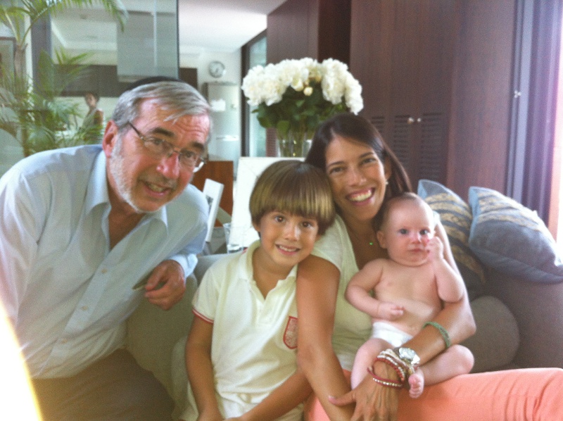 Steve Lack with daughter Ashley and grandsons in Valencia, Spain 3